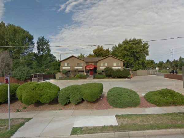 Daytime exterior picture of Foothills Periodontics